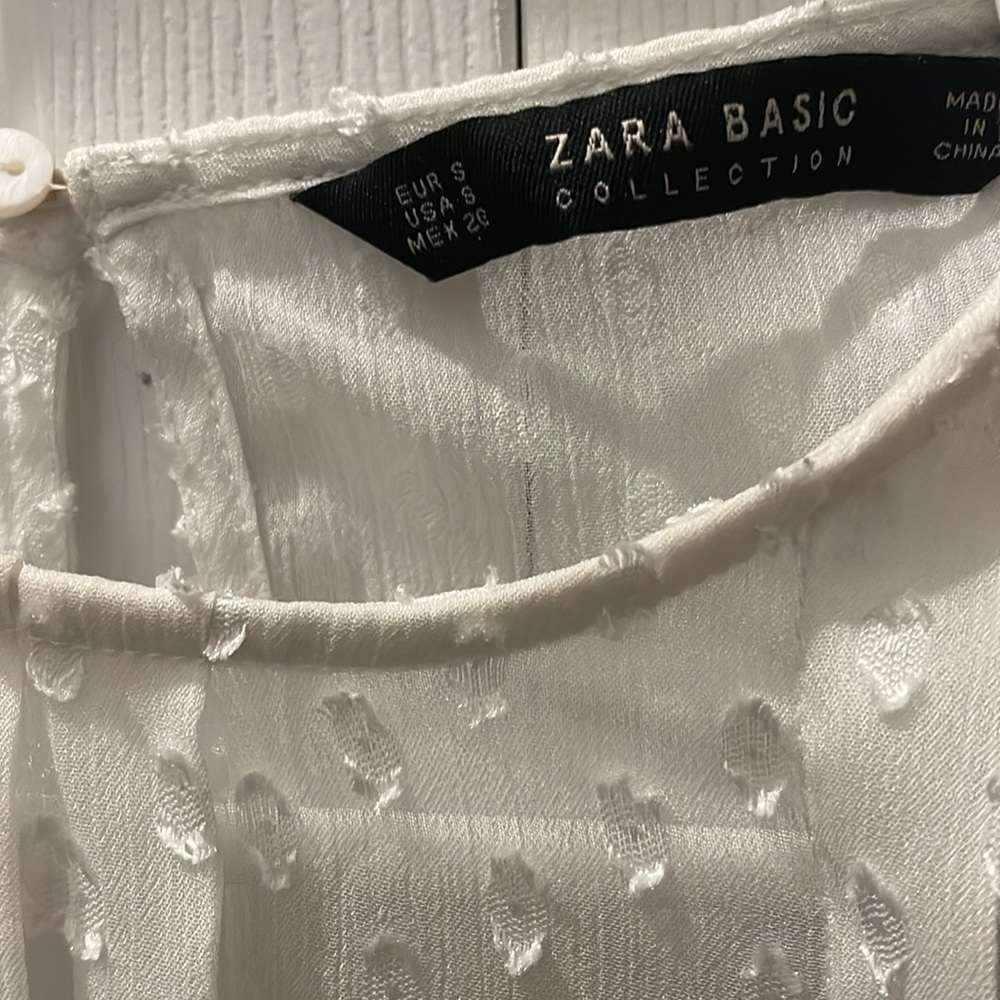 Blouse. - Picture 4 of 5